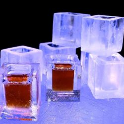 Ice-Ware-Ice-Shot-Glasses-3